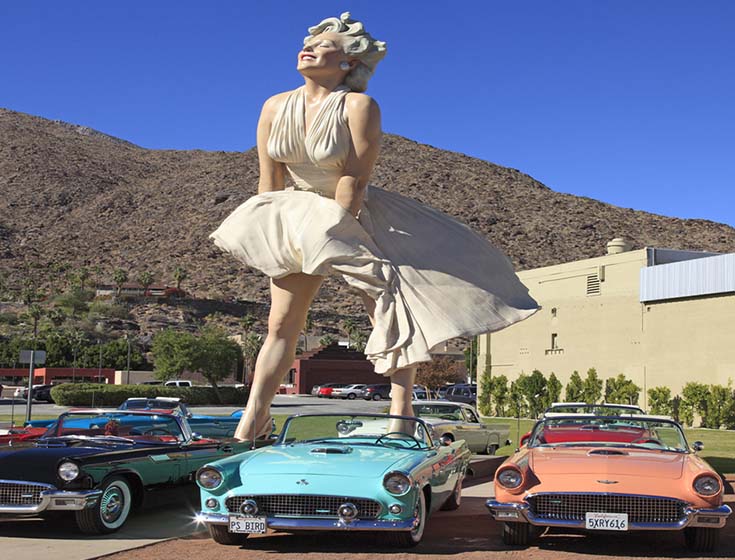 Forever Marilyn A Palm Springs Icon And Tourist Attraction